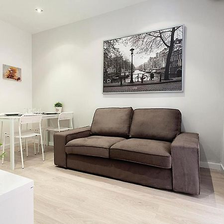 Miquel Angel - Apartments Next To Camp Nou Barcelona Exterior foto