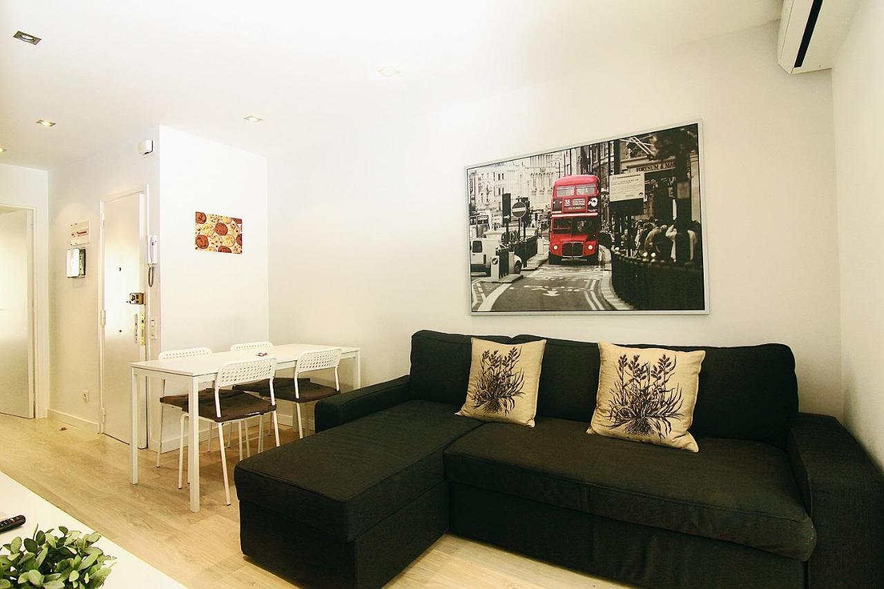 Miquel Angel - Apartments Next To Camp Nou Barcelona Exterior foto