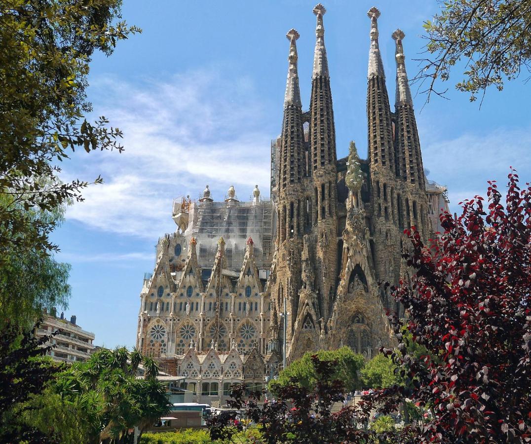 Miquel Angel - Apartments Next To Camp Nou Barcelona Exterior foto